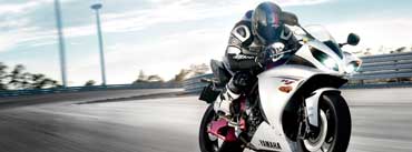 Yamaha Yzf R1 Cover Photo